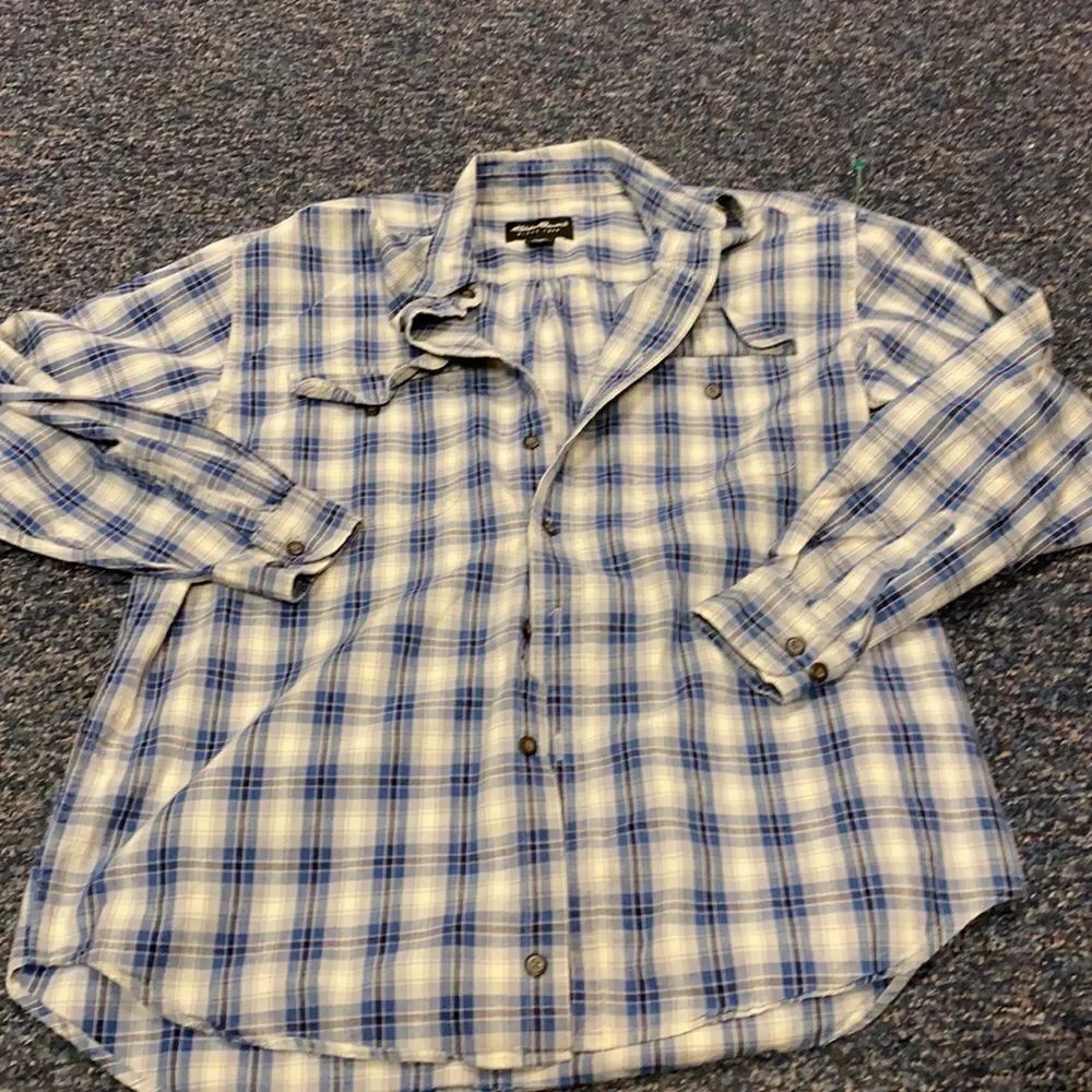 Eddie Bauer Checkered Button Down Shirt sz. M